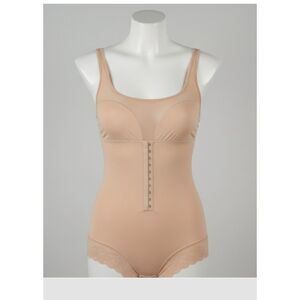 Nude Seamless Shapewear Bodysuit Hook and Eye Front Lace Trim Size S
